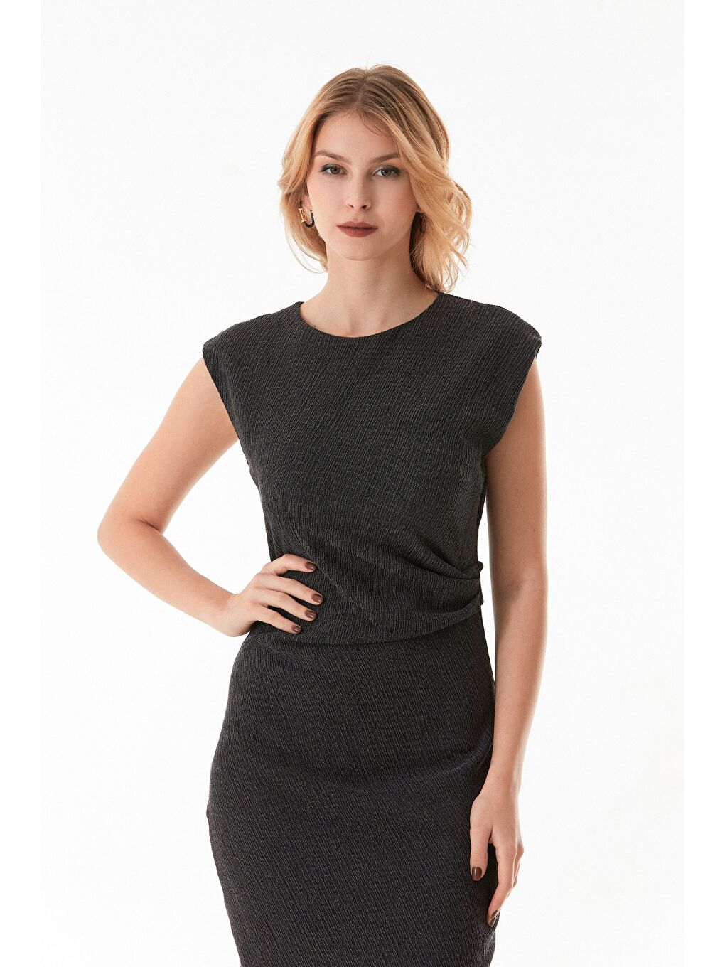 Antrasit Bürümcük Kumaş Yanı Drapeli Yırtmaçlı Elbise-2