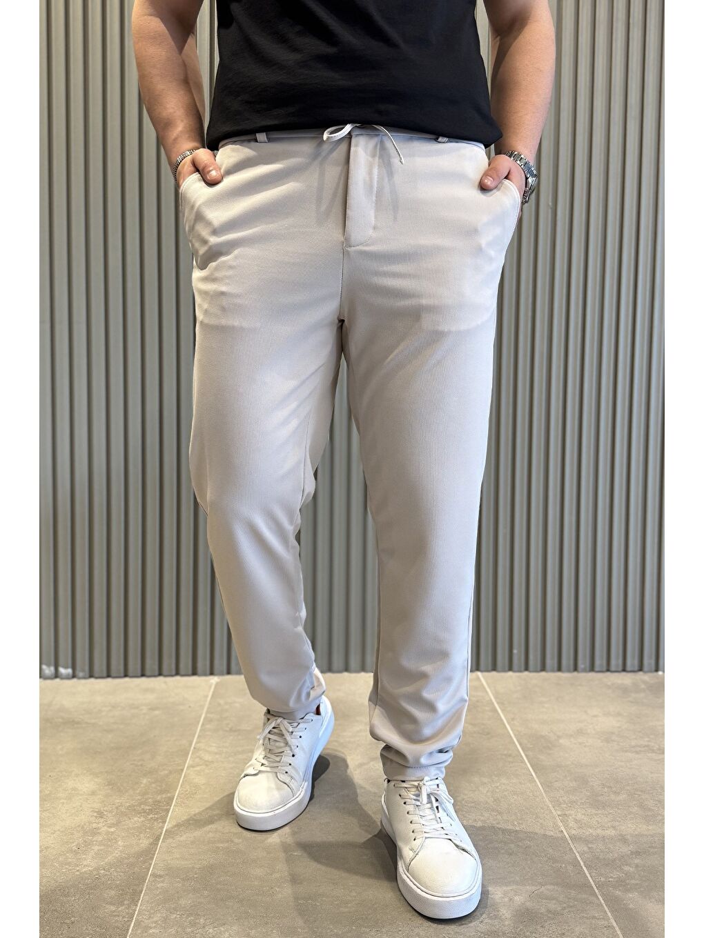 Bej Bel Bağcıklı Fermuarlı Erkek Jogger Pantolon