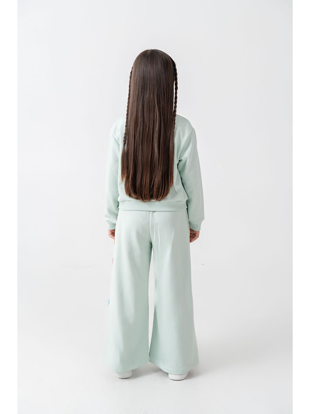 Kız Çocuk Pamuklu Mint Yeşil Çiçek Nakışlı Sweatshirt Ve Eşofman Takım-4