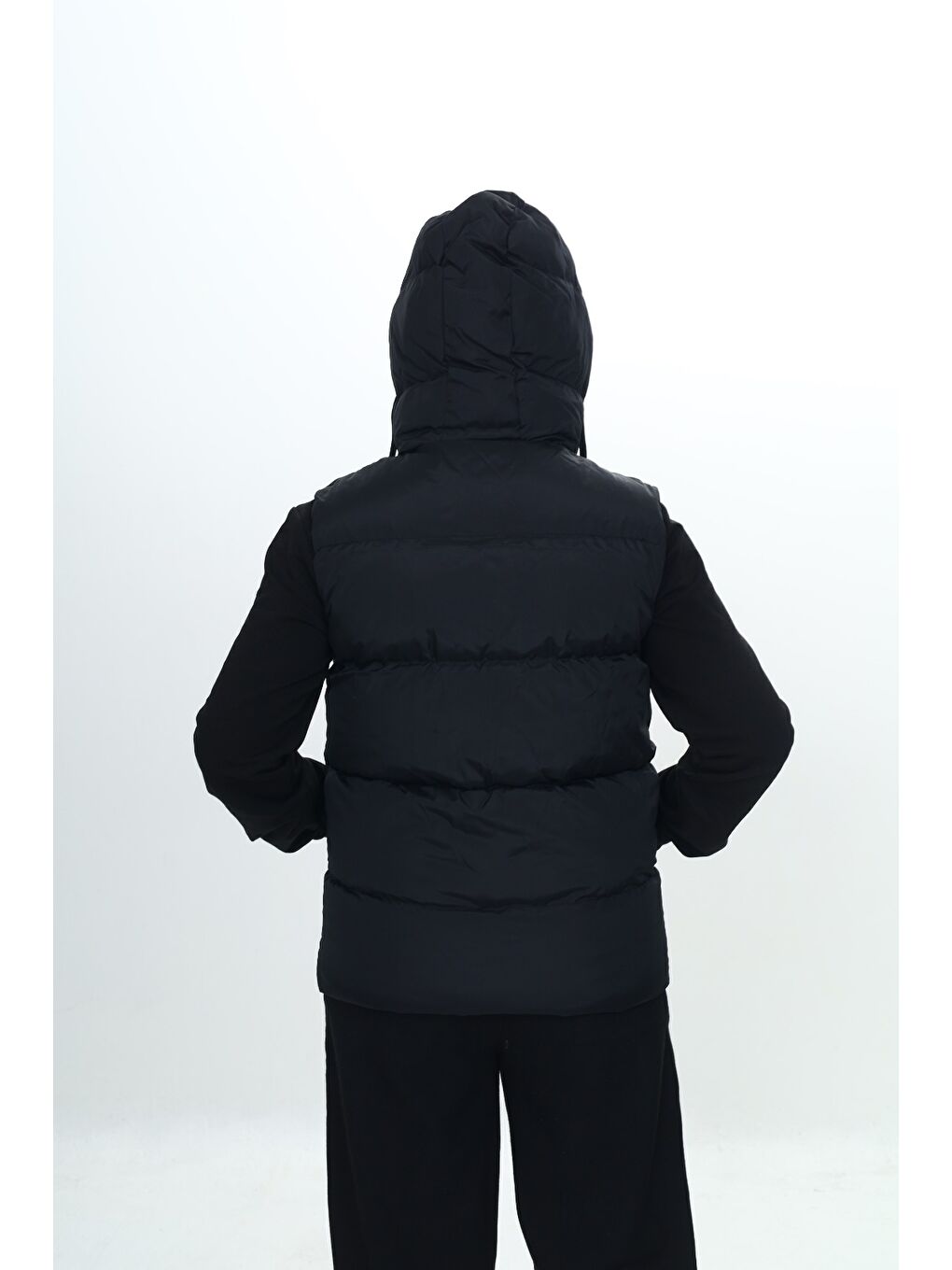 Siyah Erkek Çocuk Göğsü Armalı Şişme Yelek-6