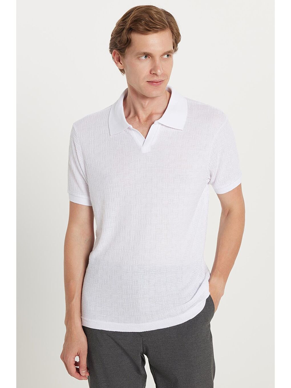 Erkek Slim Fit Dar Kesim Viskon Kumaş Desenli Düz Pike Düğmesiz Beyaz Polo Yaka Tişört-2