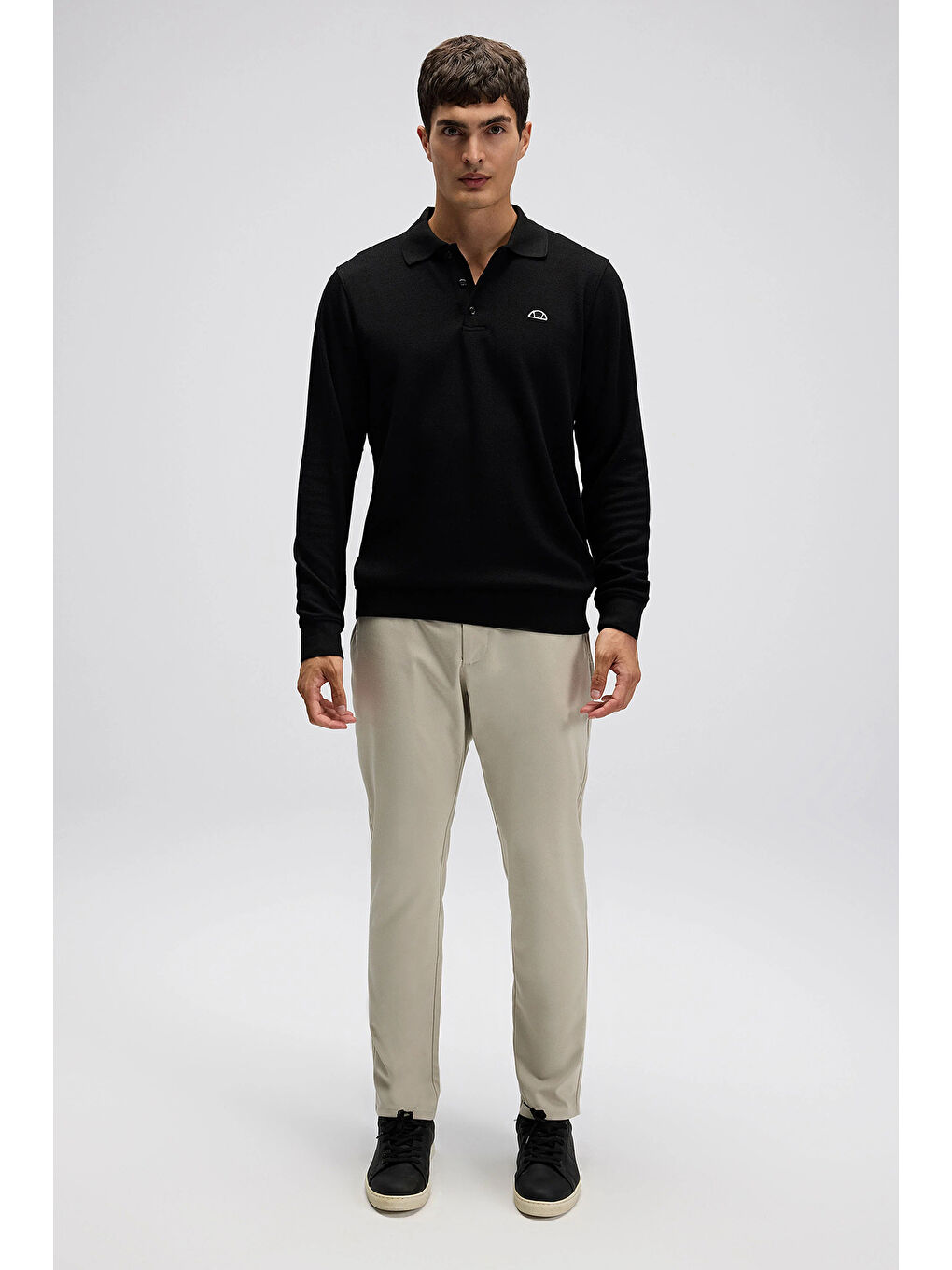 Siyah Logolu Pamuklu Regular Fit Düğmeli Polo Yaka Sweat EM607-BK-3