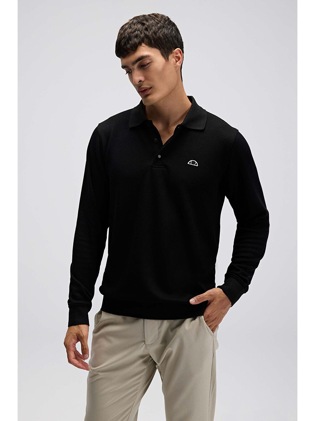 Siyah Logolu Pamuklu Regular Fit Düğmeli Polo Yaka Sweat EM607-BK-4