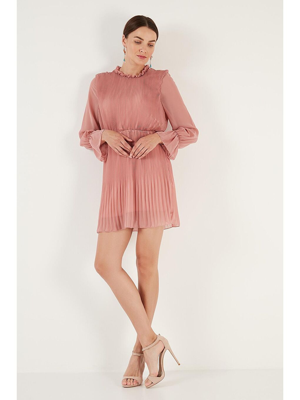 Pembe Kol Detaylı Pileli Şifon Mini Elbise 611SHN03-2