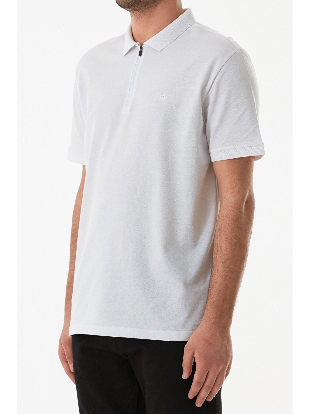 Beyaz Oxford Kumaş Yarım Fermuarlı Polo Yaka Büyük Beden Tişört-4