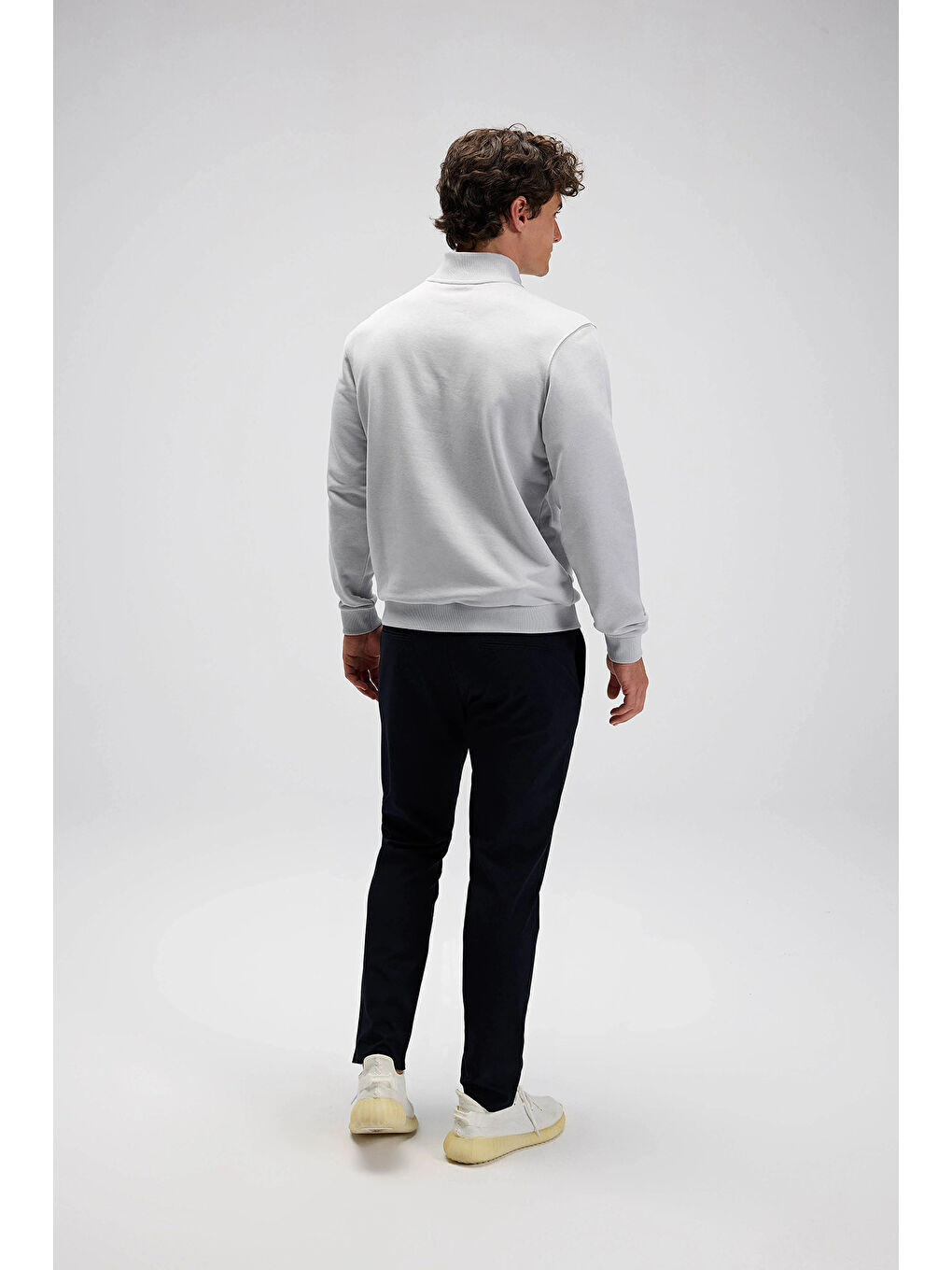 Gri Pamuklu Regular Fit Yarım Fermuarlı Dik Yaka Sweat EM580-GI-4