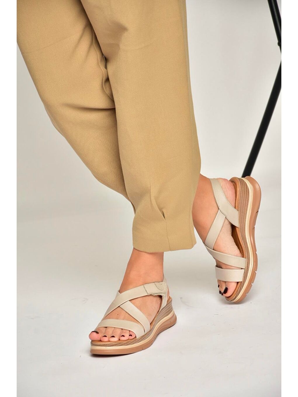 Bej Vizon Kadın Sandalet Y555420203-1