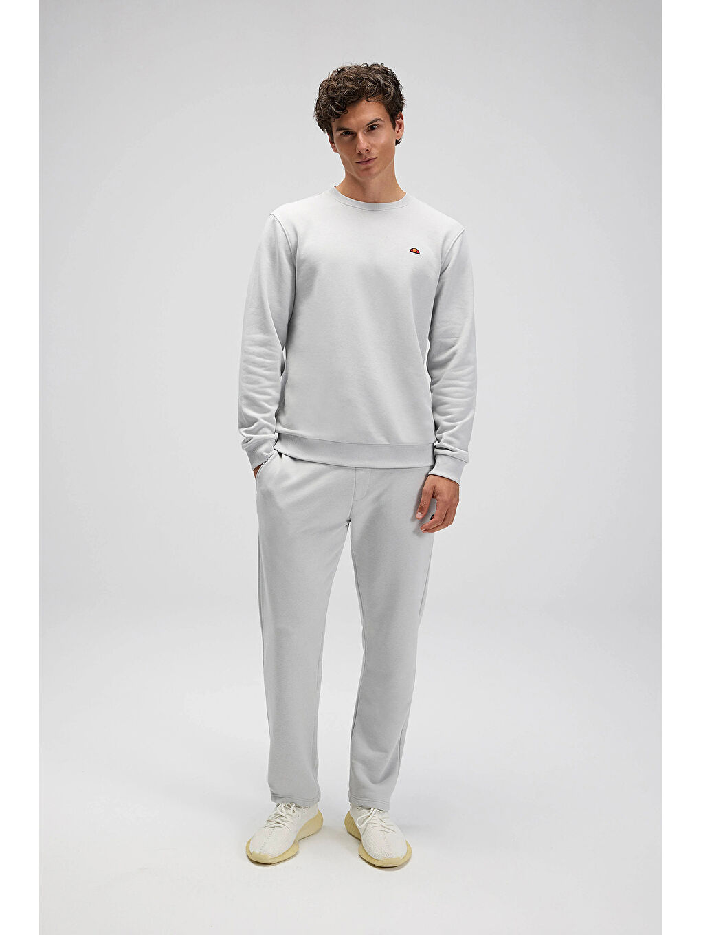 Gri Pamuklu Regular Fit Bisiklet Yaka Logolu Sweat EM579-GI-2