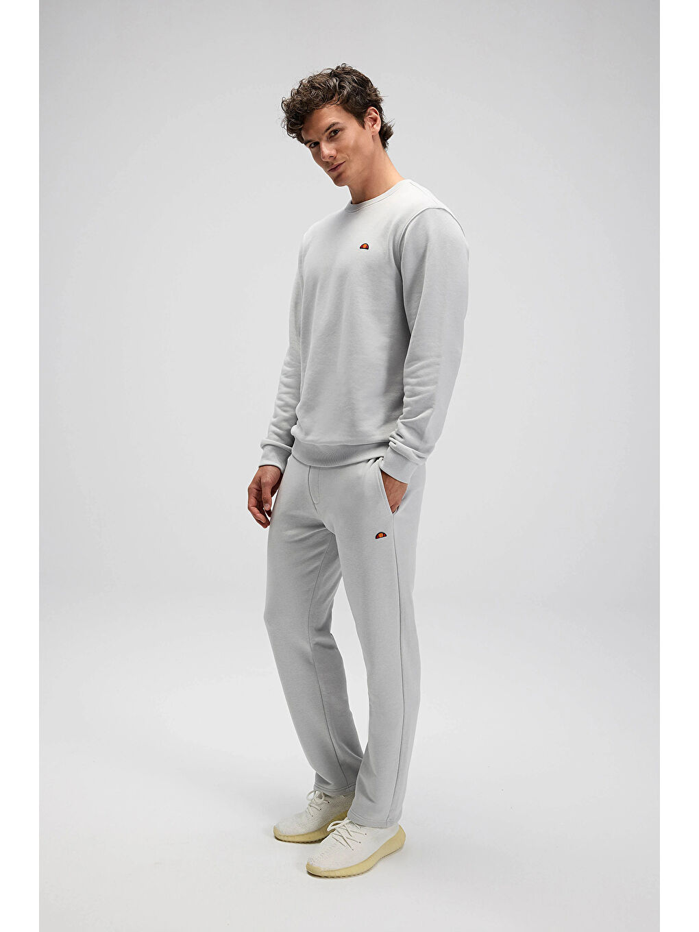 Gri Pamuklu Regular Fit Bisiklet Yaka Logolu Sweat EM579-GI-3