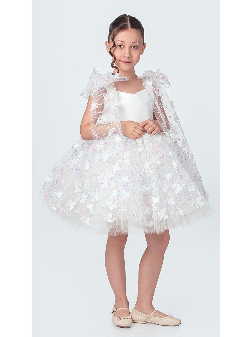 Beyaz Çiçek Brode Desen İmeros Kız Abiye M00736-1