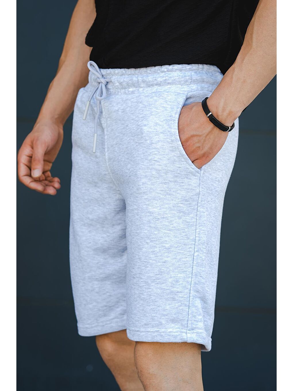 Gri Palmiro Dokuma Basic Erkek Bermuda Şort