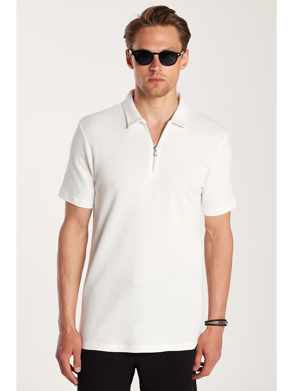 Erkek Slim Fit Dar Kesim %100 Pamuk Fermuarlı Beyaz Polo Yaka Tişört