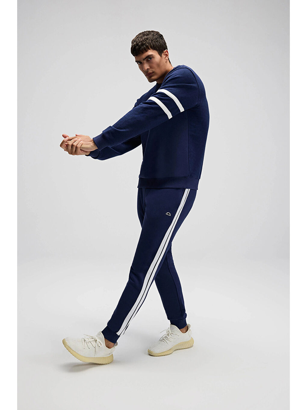 Lacivert Pamuklu Regular Fit Bisiklet Yaka Şerit Detaylı Sweat EM618-NV-3