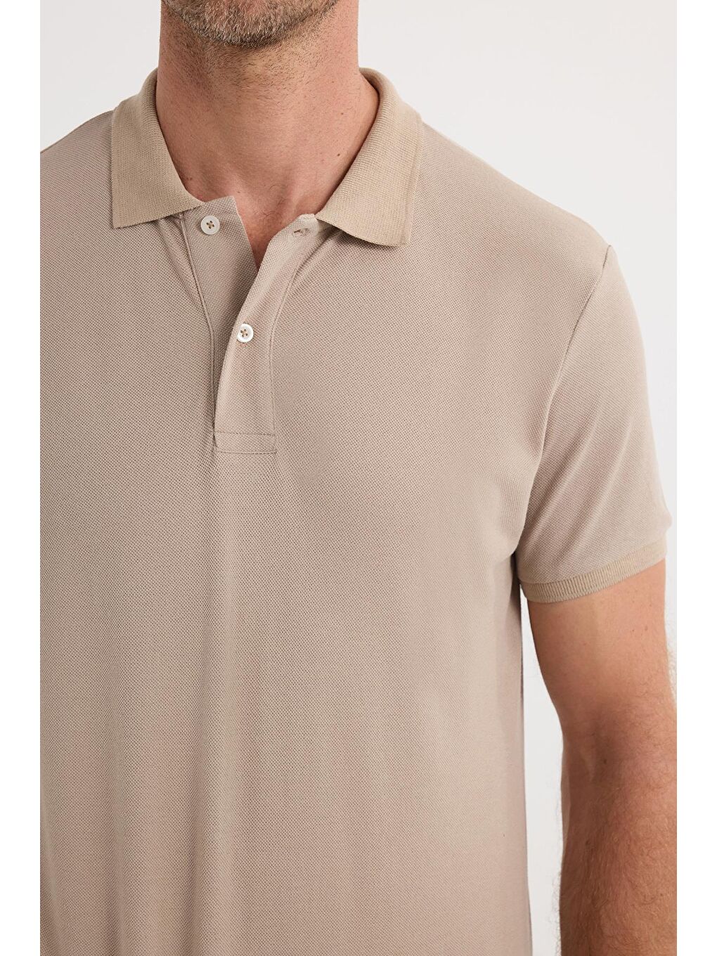 Bej Erkek Regular Fit Klasik Kesim Pamuklu Yumuşak Dokulu Serin Tutan Kumaş Düz Taş Polo Yaka Tişört-2