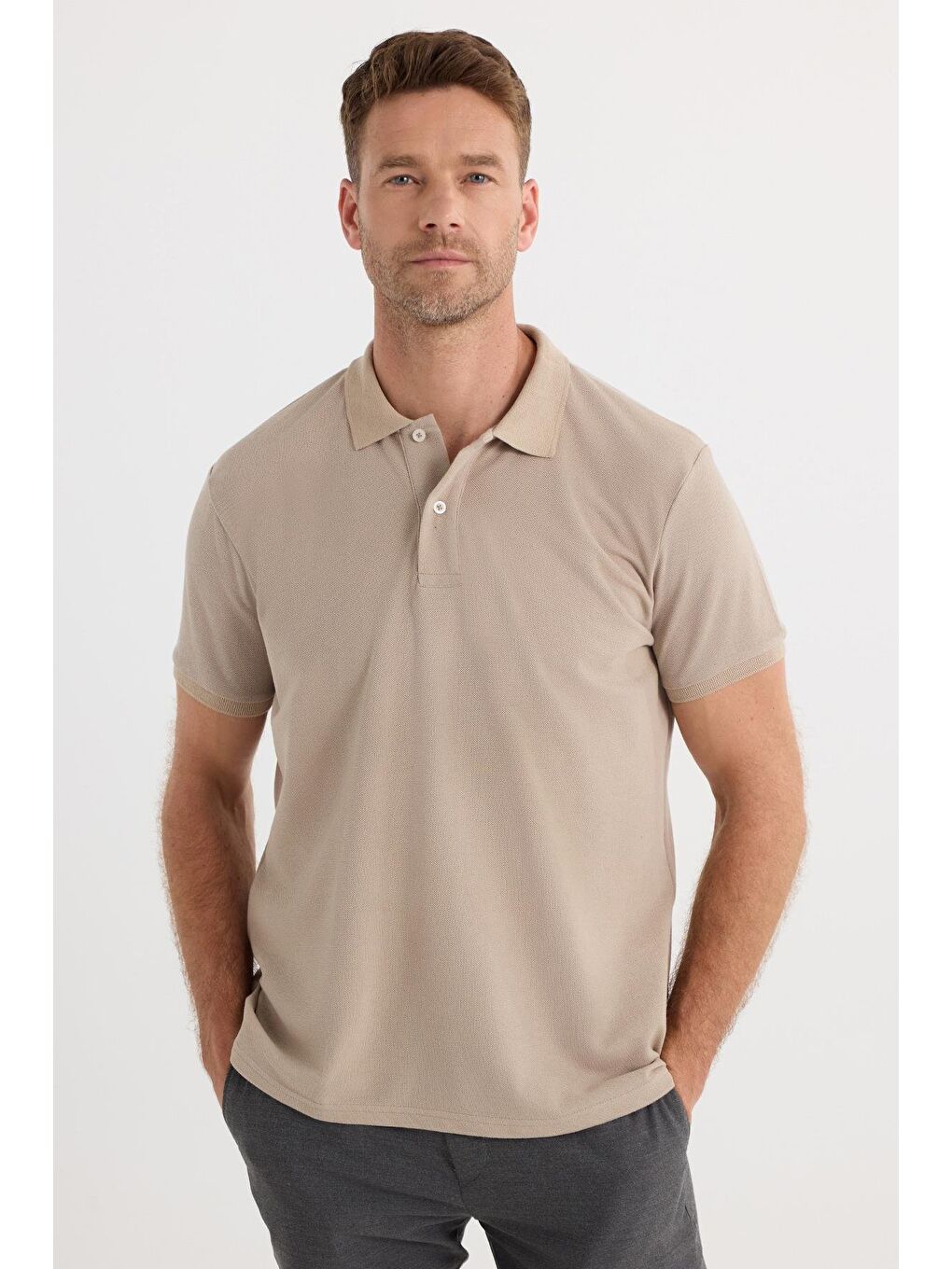 Bej Erkek Regular Fit Klasik Kesim Pamuklu Yumuşak Dokulu Serin Tutan Kumaş Düz Taş Polo Yaka Tişört-4