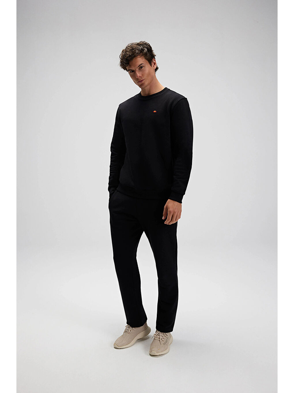 Siyah Pamuklu Regular Fit Bisiklet Yaka Logolu Sweat EM579-BK-5