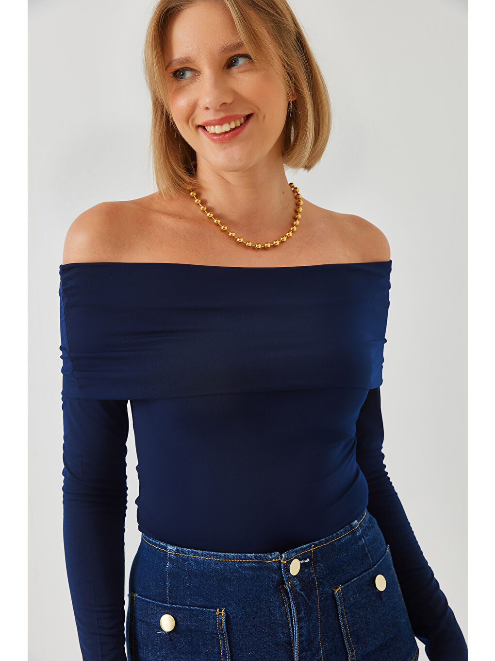 Lacivert Kadın Madonna Yaka Bluz