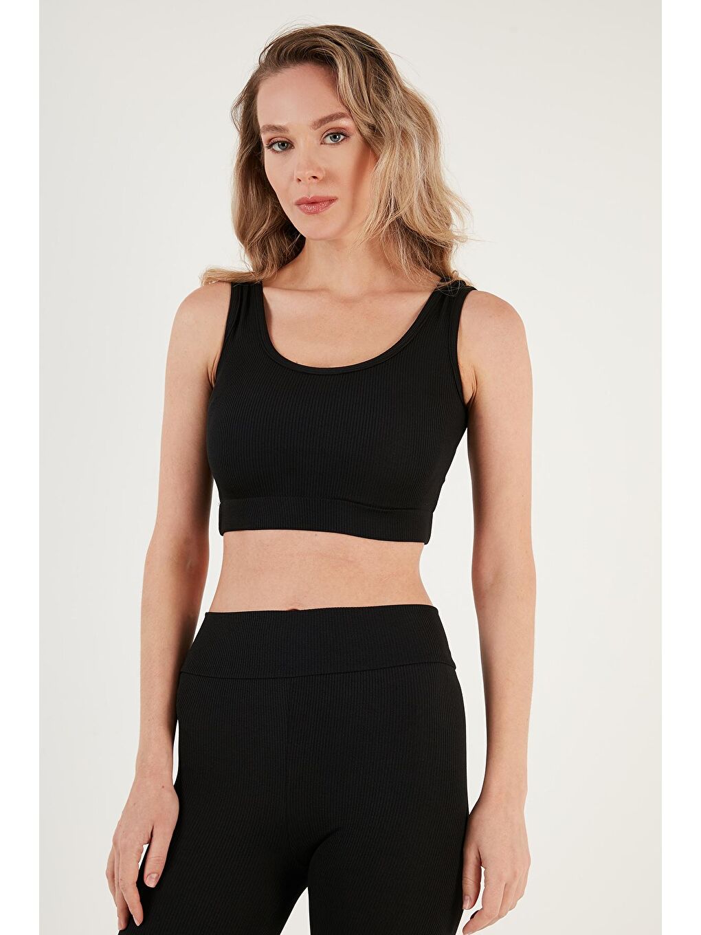 Lela Siyah Fitilli Örme Dar Kesim Sporcu Super Crop Atlet 5865555 - 1