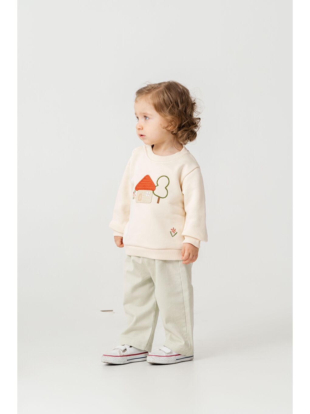 Karışık Kız Çocuk Pamuklu Ekru Ev Nakışlı Sweatshirt Ve Pantolon Takım-1