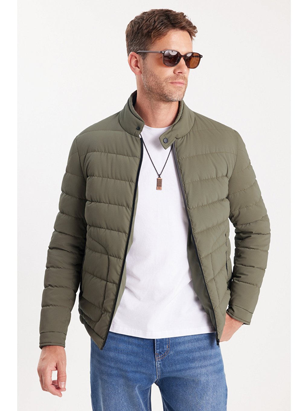 Erkek Regular Fit Klasik Kesim Dik Yaka Çift Cepli Sıcak Tutan Haki Şişme Mont-1