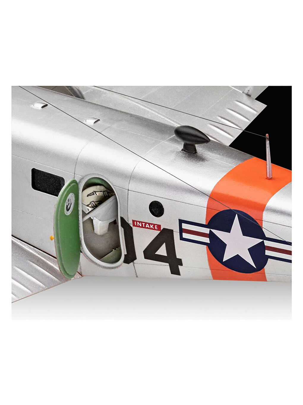 Maket Model Kit Uçak Beechcraft Model 18 03811-3