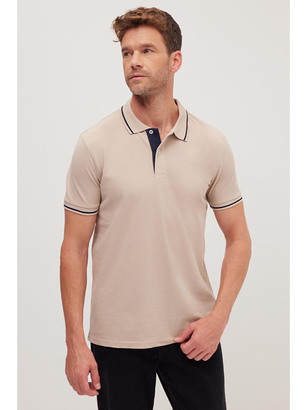 Bej Erkek Slim Fit Dar Kesim %100 Pamuk Yumuşak Dokulu Serin Tutan Kumaş Düz Pike Taş Polo Yaka Tişört