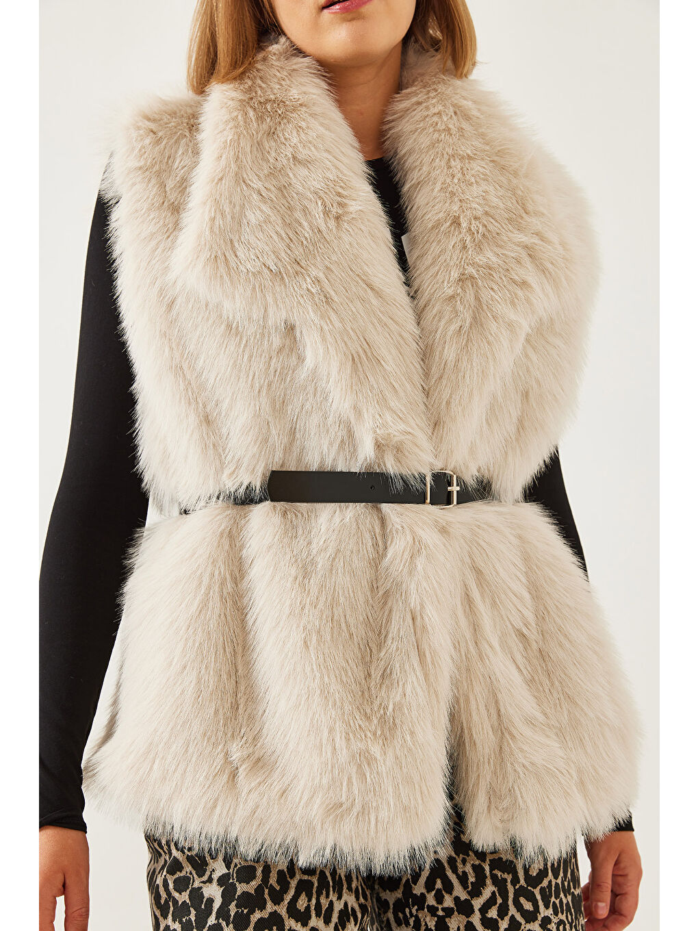 Ekru Kadın Kürklü Kemerli Yelek-2