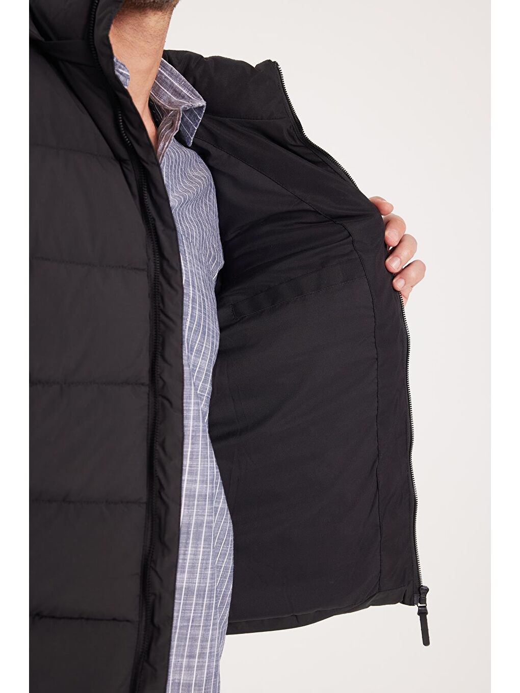 Bordo Erkek Relax Fit Rahat Kesim Çift Cepli Çıkarılabilir Kapüşonlu Sıcak Tutan Siyah Şişme Mont-2