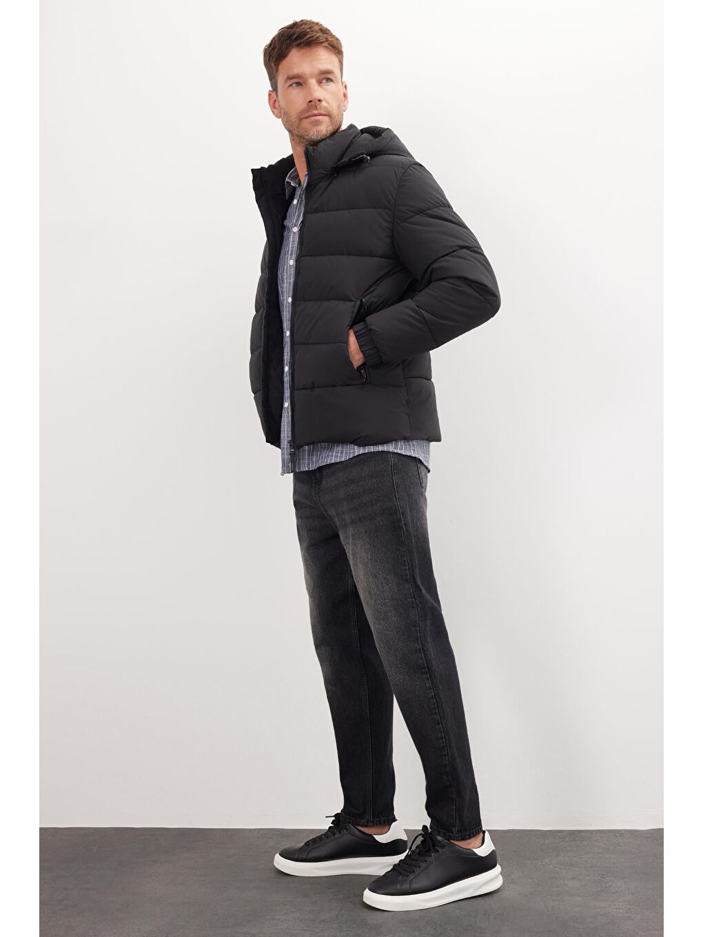 Bordo Erkek Relax Fit Rahat Kesim Çift Cepli Çıkarılabilir Kapüşonlu Sıcak Tutan Siyah Şişme Mont-3