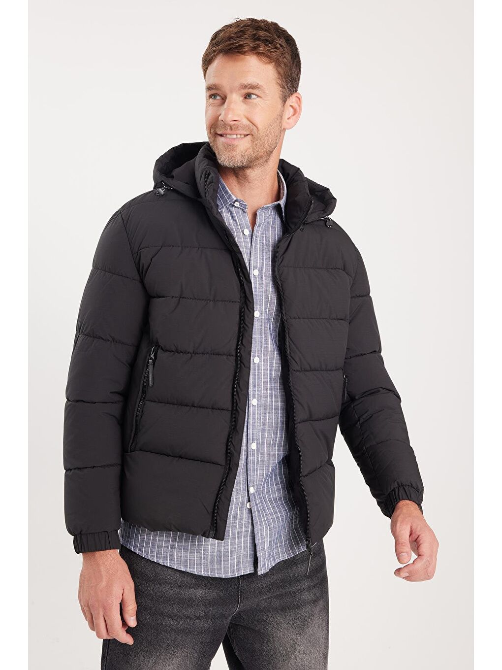 Bordo Erkek Relax Fit Rahat Kesim Çift Cepli Çıkarılabilir Kapüşonlu Sıcak Tutan Siyah Şişme Mont-4