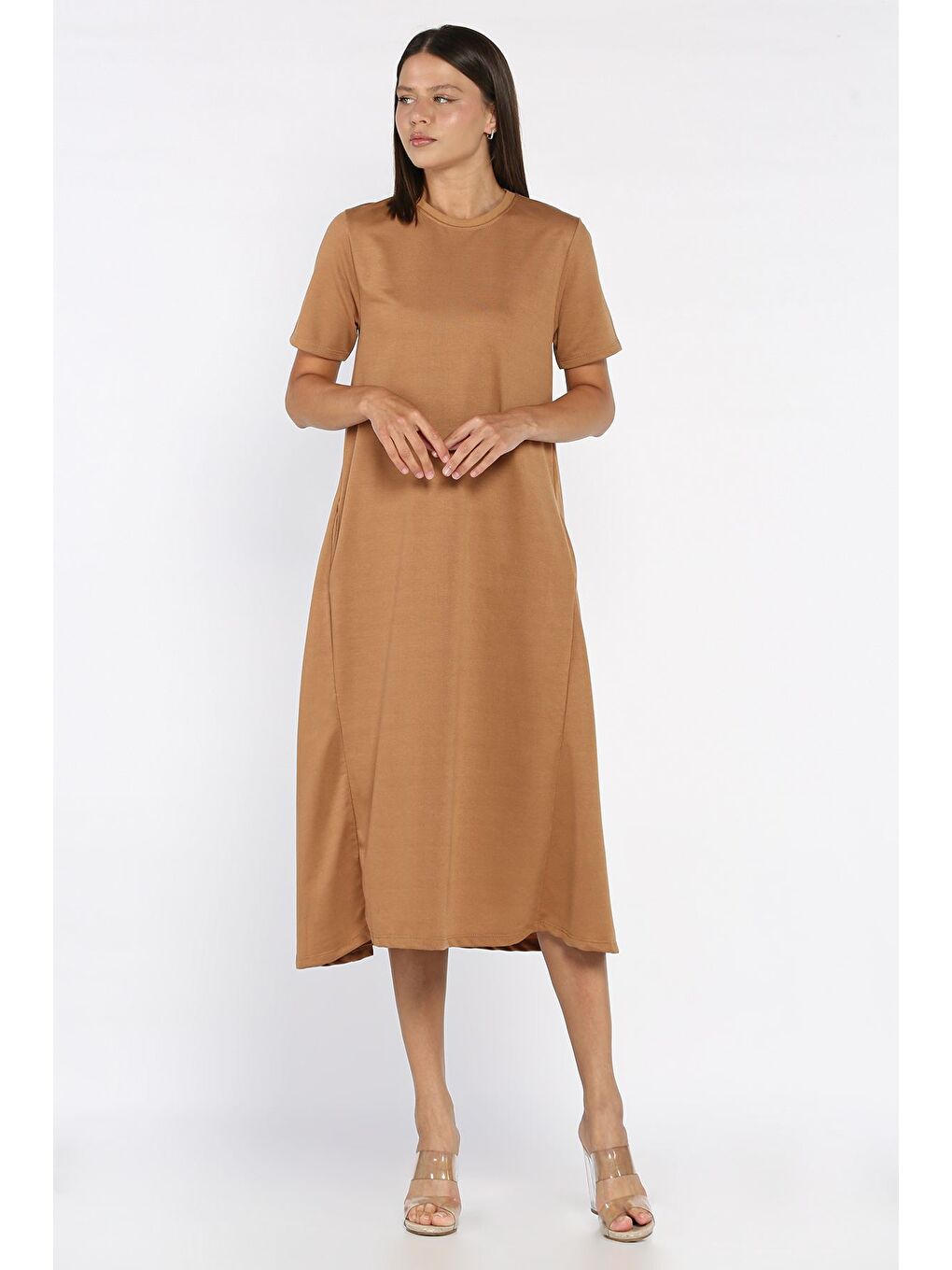 Kahverengi Bisiklet Yaka Cep Detaylı Kısa Kol Elbise-1