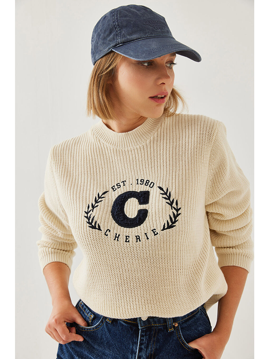 Ekru Kadın Bisiklet Yaka Nakışlı Selanik Triko Kazak-1