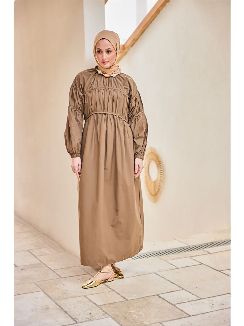 Kadın Biye Detaylı Elbise Kahverengi