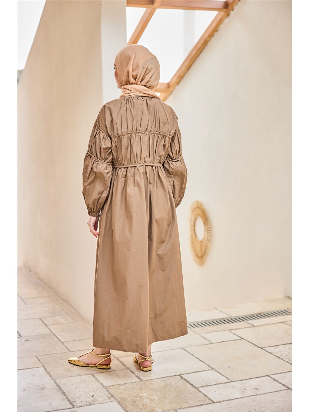 Kadın Biye Detaylı Elbise Kahverengi-4