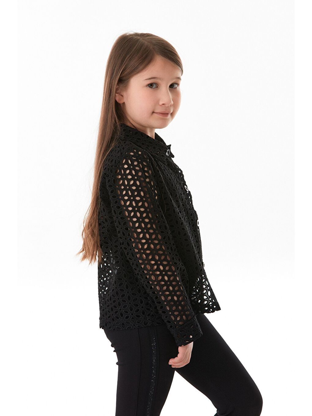 Siyah Düğmeli Brode Kumaş Kız Çocuk Gömlek-3