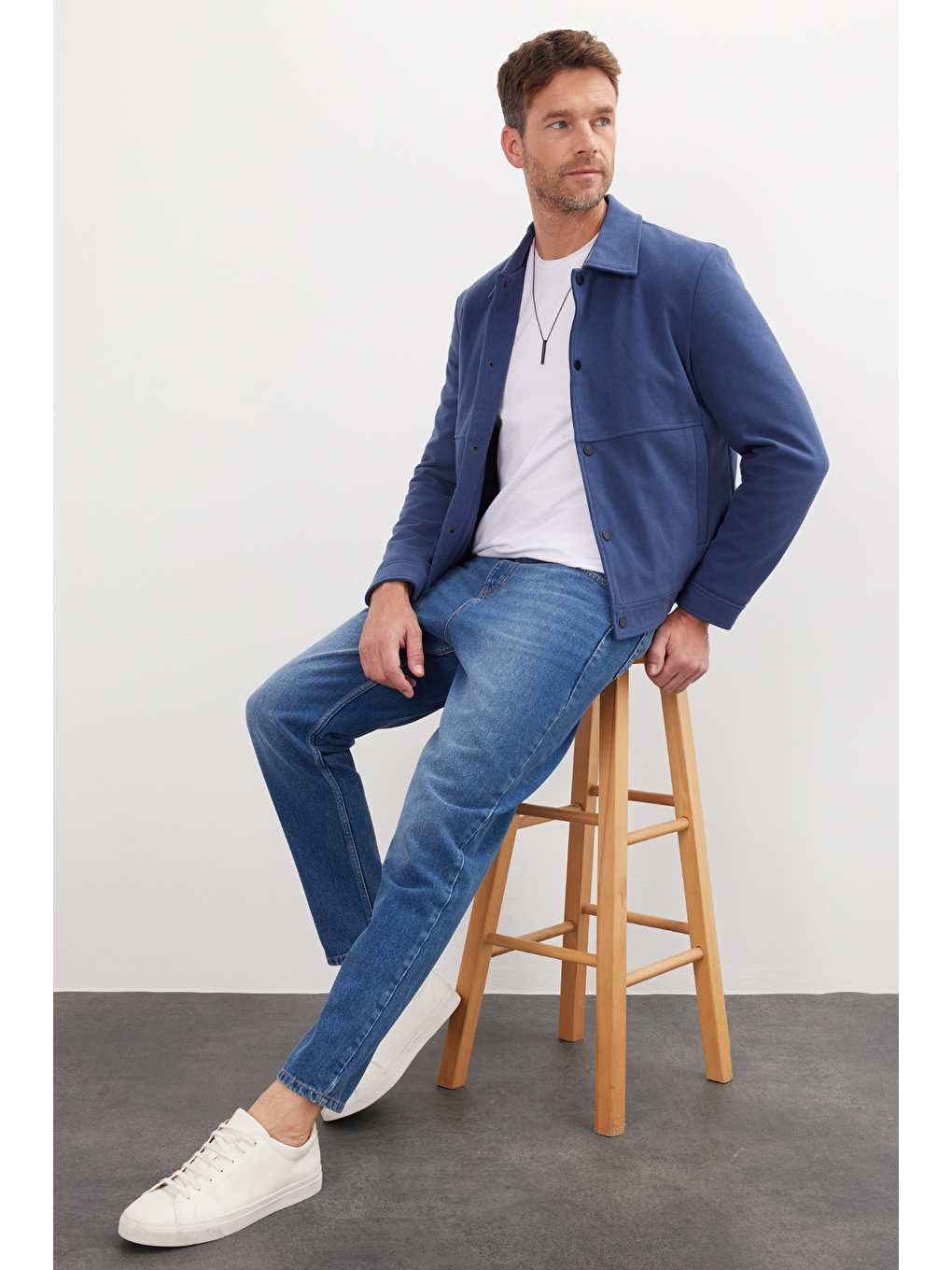 Erkek Slim Fit Dar Kesim Çift Cepli Çıtçıt Kapamalı Lacivert Mont-1