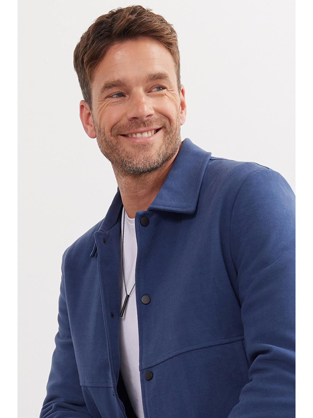 Erkek Slim Fit Dar Kesim Çift Cepli Çıtçıt Kapamalı Lacivert Mont-2