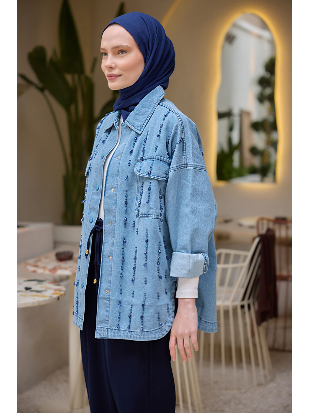 Kadın Boncuk İşlemeli Jean Ceket  Buz Mavi-2
