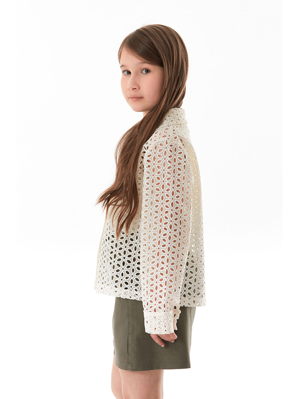 Ekru Düğmeli Brode Kumaş Kız Çocuk Gömlek-2