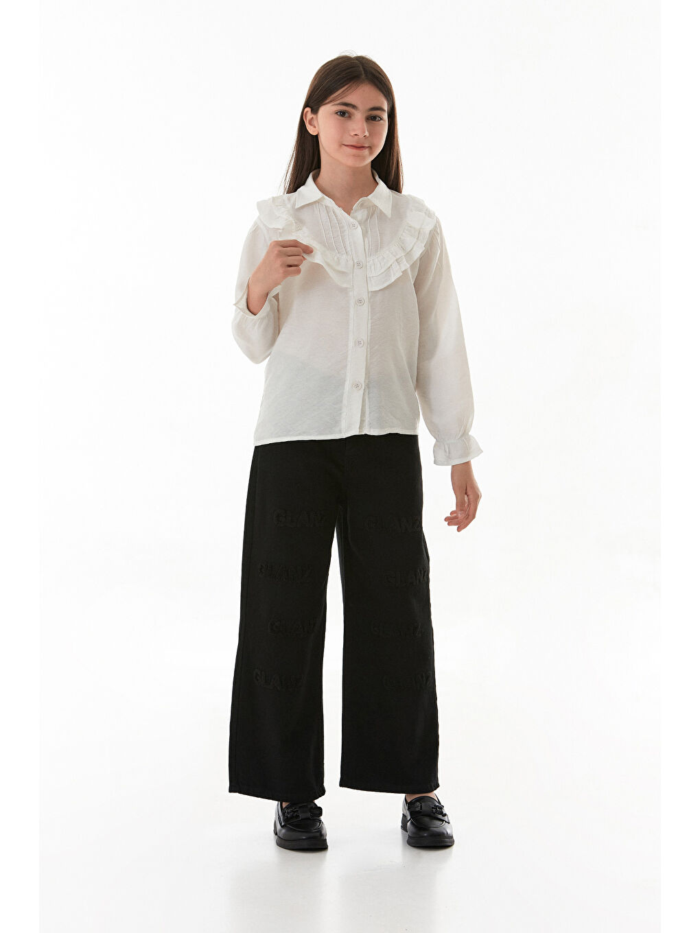 Ekru Önü Fırfırlı Düğmeli Kız Çocuk Gömlek-2