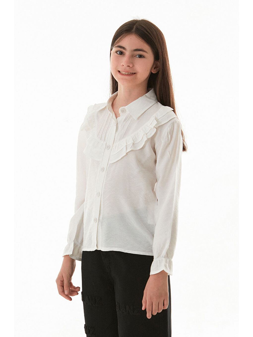Ekru Önü Fırfırlı Düğmeli Kız Çocuk Gömlek-3