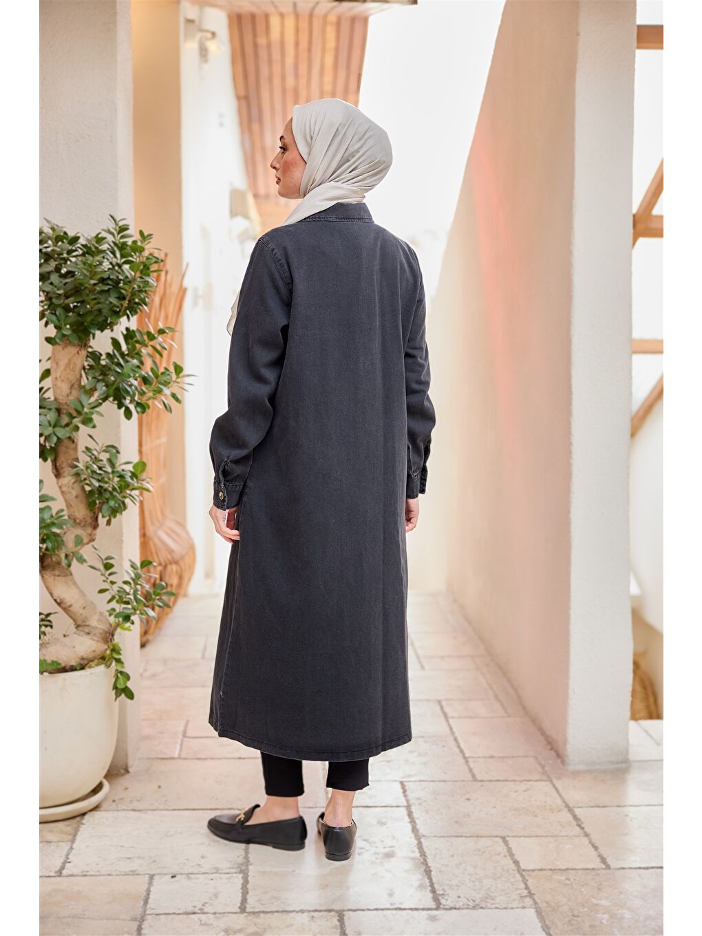 Kadın Fermuarlı Midi Boy Jean Ceket  Siyah-4