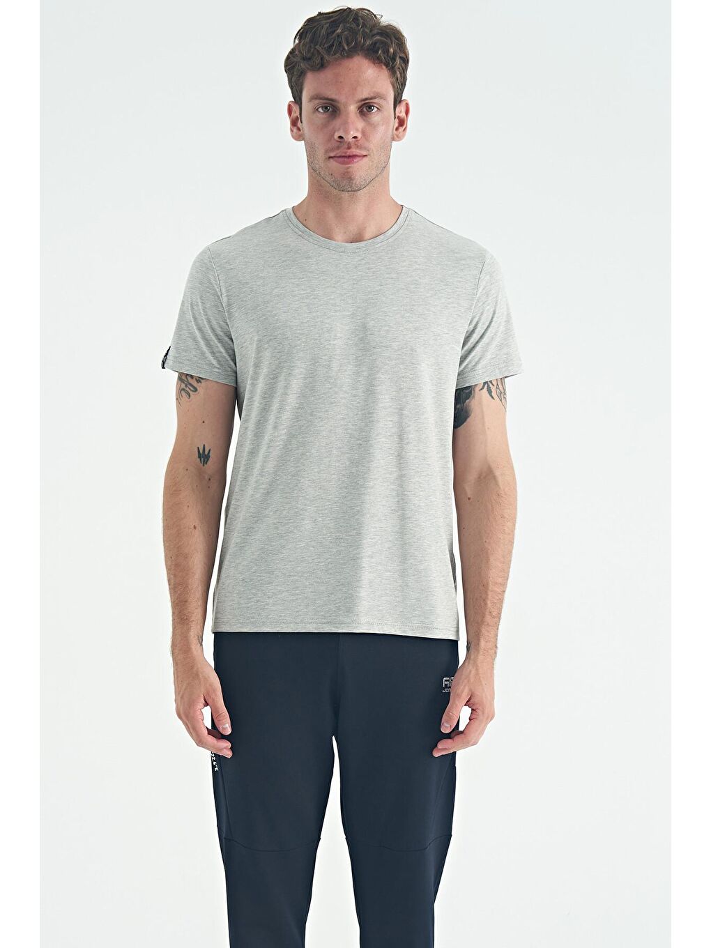 AIR JONES Calvin Gri Melanj Basic Erkek T-Shirt - 88245