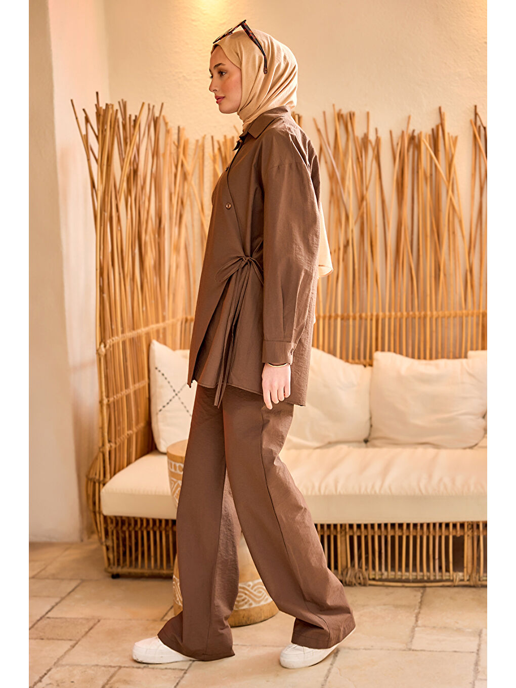 Kadın Düğme Detay Yan Bağlamalı Keten Takım Kahverengi-4