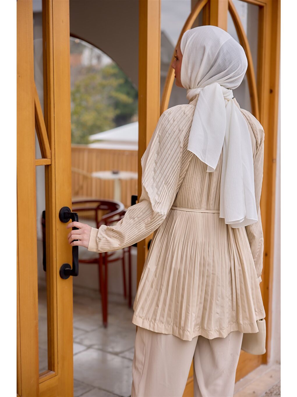 Ekru Kadın Micro Pileli Kısa Trenç Krem-4