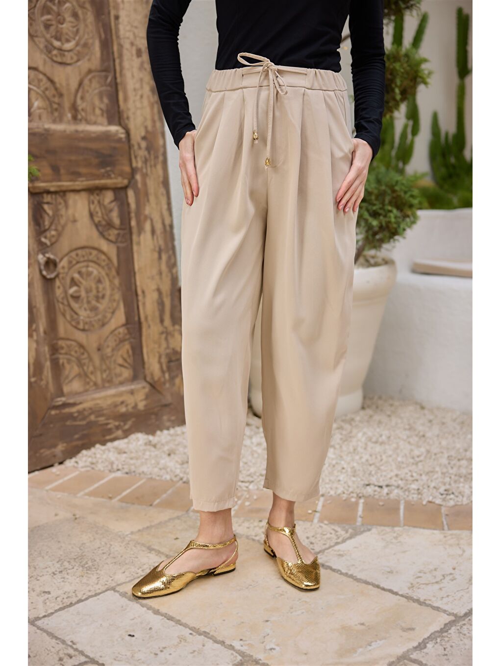 Ekru Kadın Beli Lastikli  Havuç Pantolon Krem-1