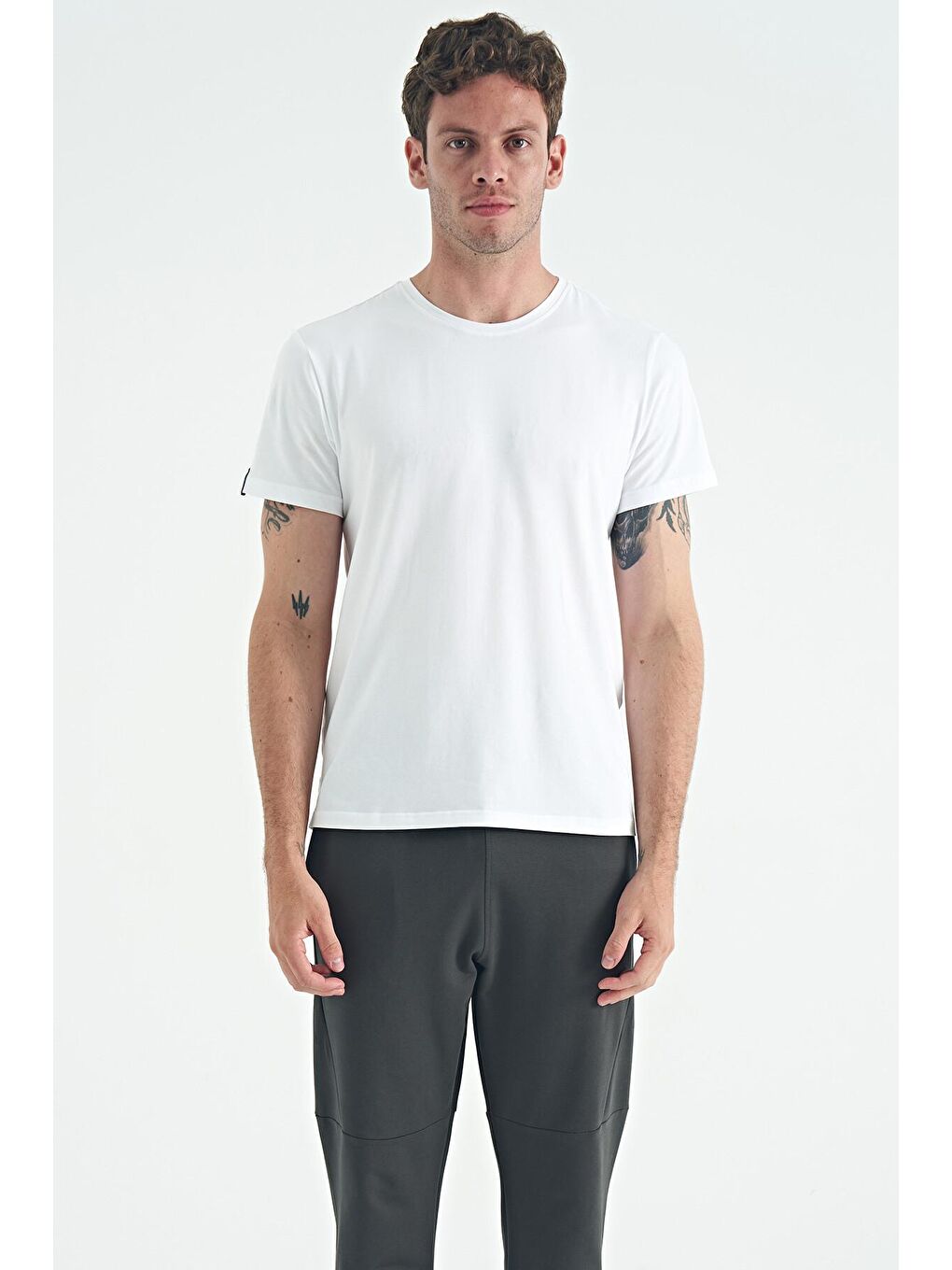 AIR JONES Calvin Beyaz Basic Erkek T-Shirt - 88245