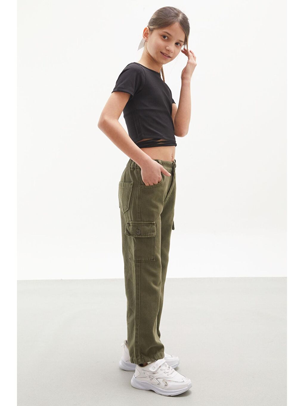 Kahverengi Haki Kargo Cepli Geniş Paça Kız Çocuk Jean Pantolon 18115-2