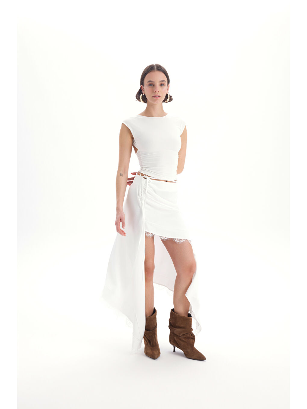 Morlina Dantel Detay Ekru Saten Etek-2