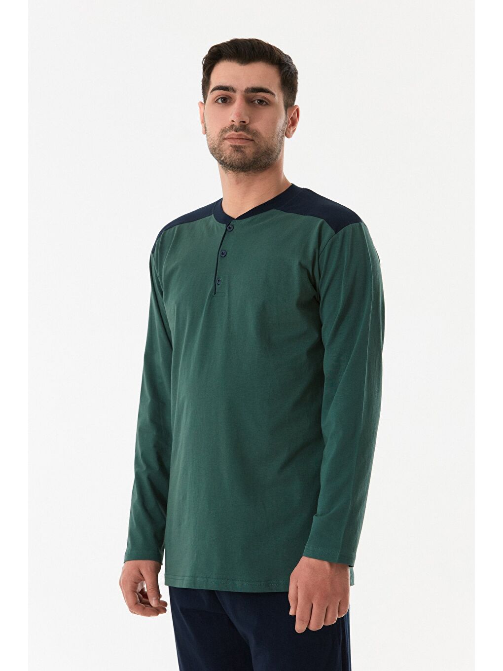 Yeşil Yarım Düğmeli Bisiklet Yaka Pijama Takımı-3